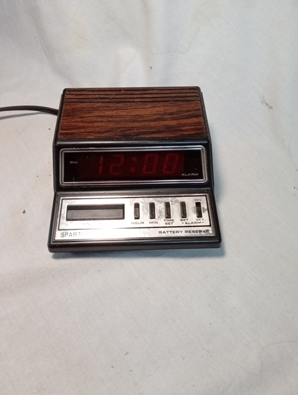 Vintage Spartus Alarm Clock. Brown Woodgrain